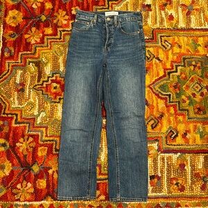 BARELY WORN Denim Forum Cropped Arlo Jean